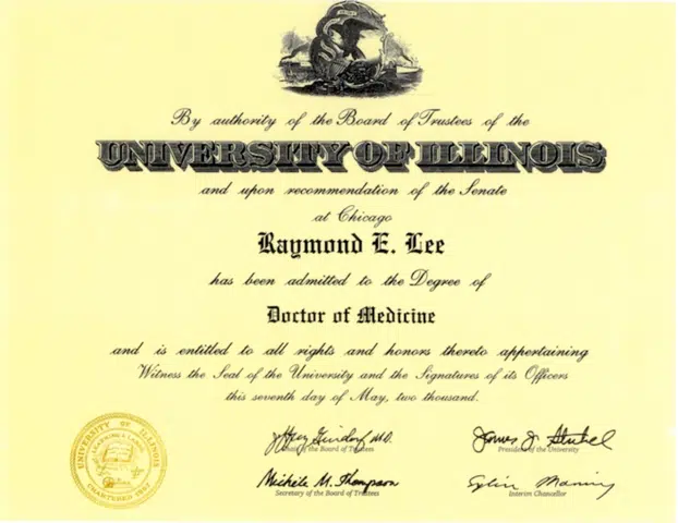 doctor raymond lee diploma university of illinois