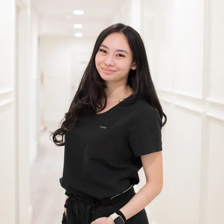 portrait of ashley canicosa at faceology md